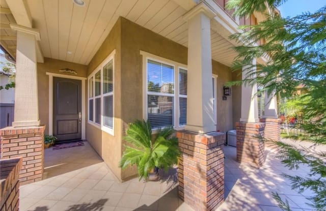 213 Liberty Street - 213 Liberty St, Tustin, CA 92782