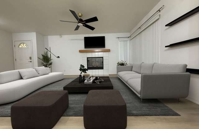 *2-Bedroom 2-Bathroom Condo in Gated Antelope Community! * photos photos