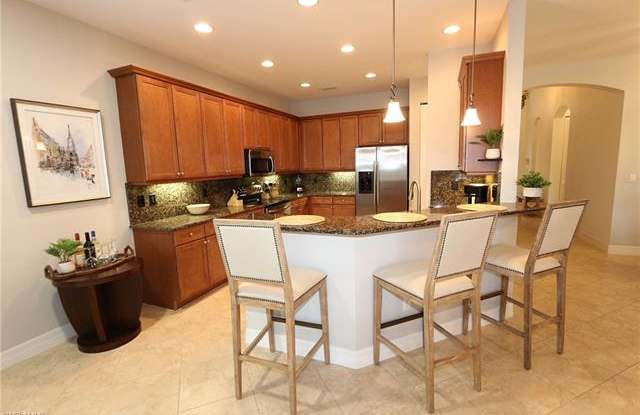 11293 Sparkleberry DR Gallery 2