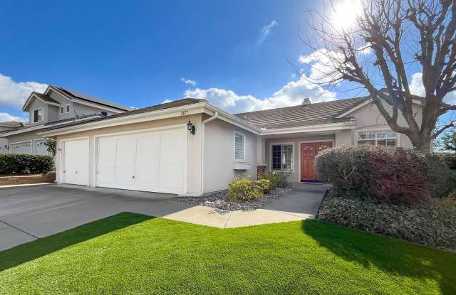 Spacious Single Level 4 Bedroom Home - 4877 Cardiff Bay Drive, Oceanside, CA 92057