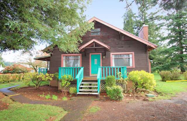 3 Bed/1 Bath Craftsman Home – Oregon City photos photos