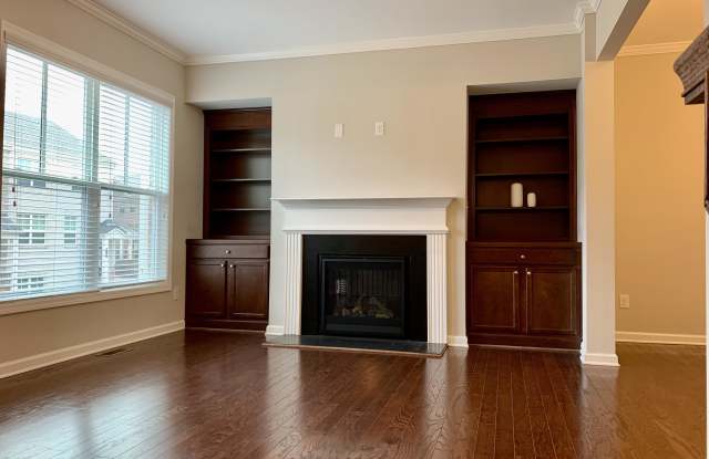 806 Sunset Park Drive - 1 Gallery 3
