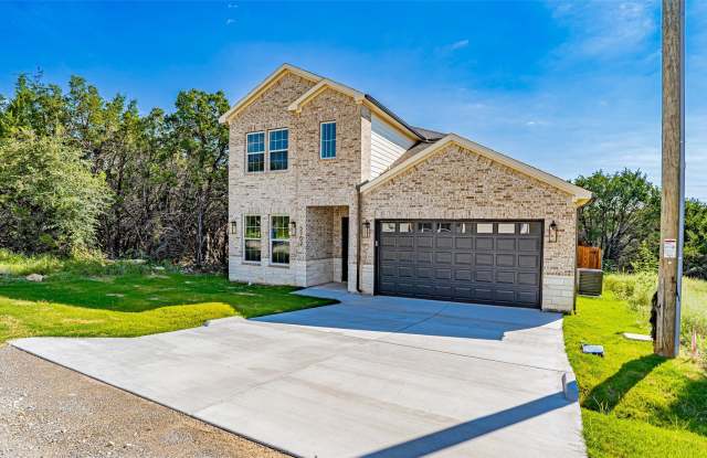 5702 Barkridge Drive Gallery 2