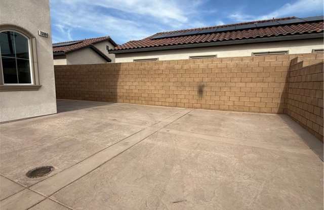 7398 N Maple photos photos