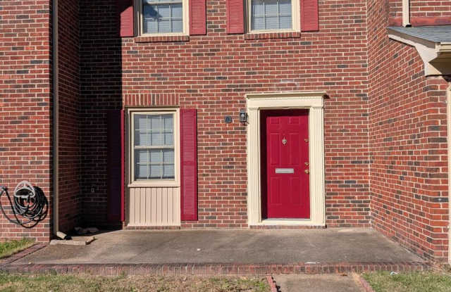 Denbigh Townhome For Rent Gallery 1