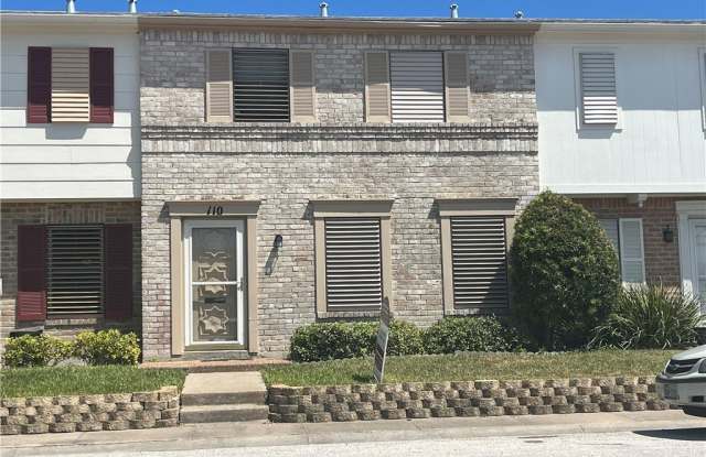 110 Townhouse Lane unit: H photos photos