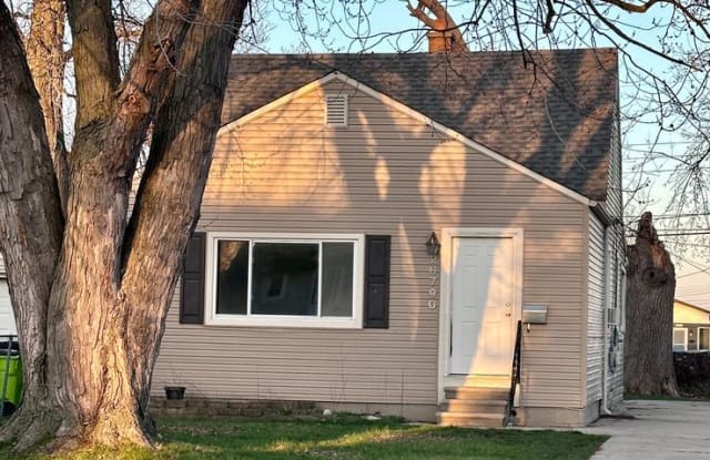26790 Waldorf - 26790 Waldorf Street, Roseville, MI 48066