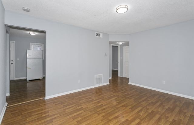 1422 North 55th Drive - A Gallery 3