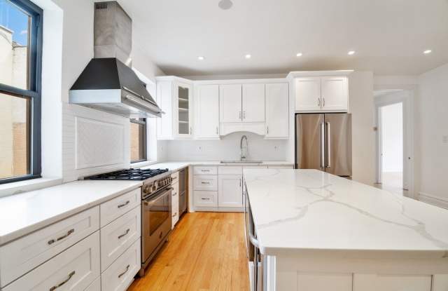 61 Eastern Parkway Gallery 1