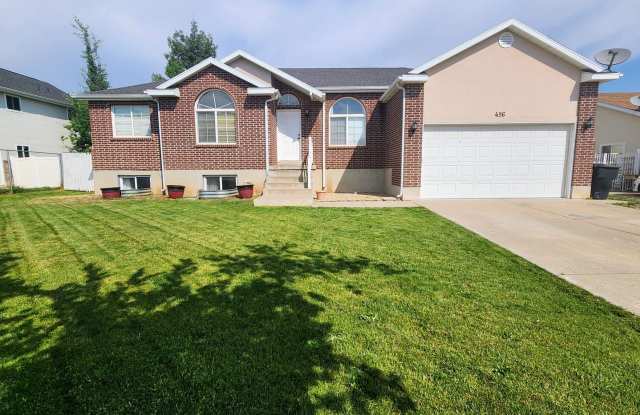 Rare Gem in Morgan Valley: Spacious 5-6 Bedroom Home with Modern Upgrades photos photos Rare Gem in Morgan Valley: Spacious 5-6 Bedroom Home with Modern Upgrades photos photos