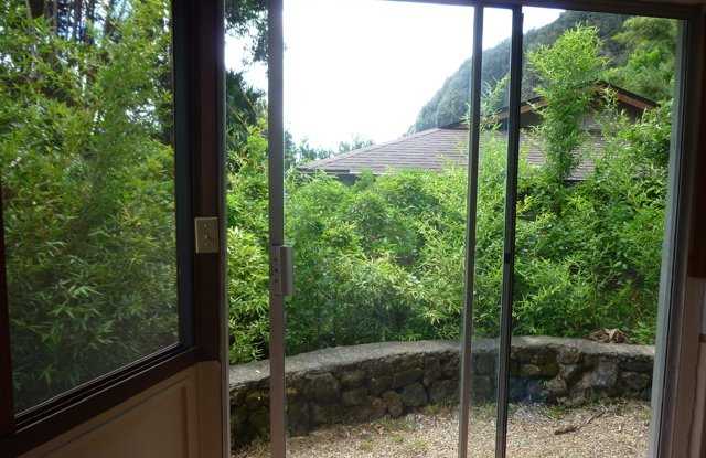 110 Meleana Place Gallery 2