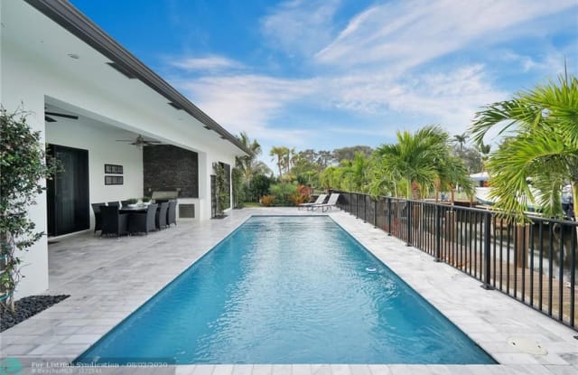 2211 NE 48th Ct - 2211 Northeast 48th Court, Lighthouse Point, FL 33064