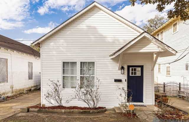 634 E Boulevard photos photos