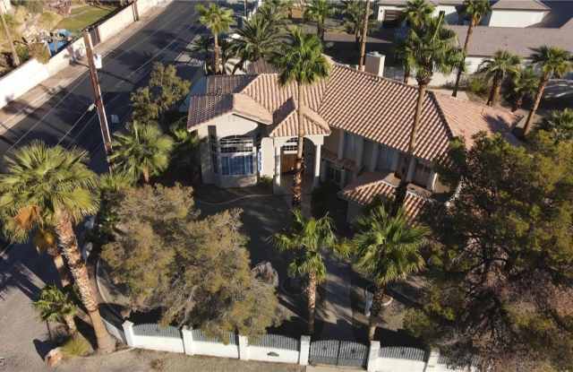 3222 E Viking Road photos photos