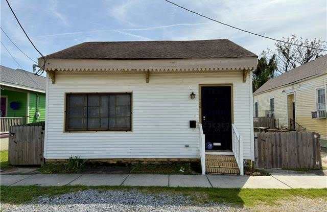 1724 PAUL MORPHY Street - 1724 Paul Morphy Street, New Orleans, LA 70119