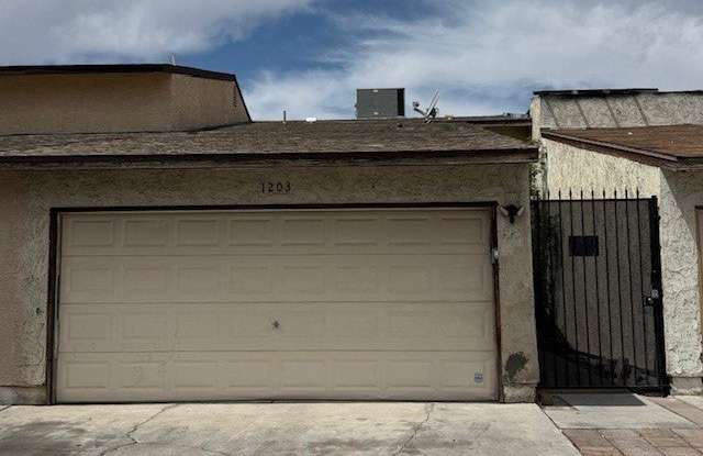 1203 Mews Lane - 1203 Mews Lane, Las Vegas, NV 89101