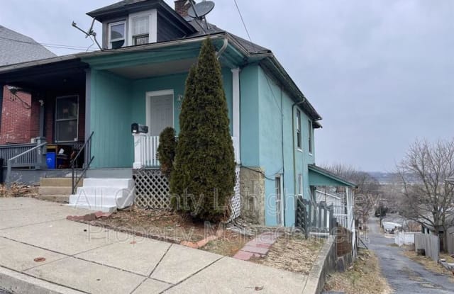 1545 E 9th St - 1545 East 9th Street, Bethlehem, PA 18015