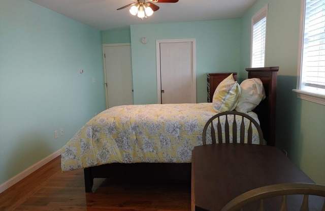 390 Dwelly Street unit: 3W photos photos