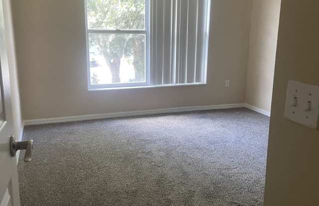 4047 Stonefield Drive Gallery 3