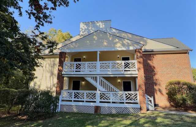 1003 Kingswood Drive photos photos