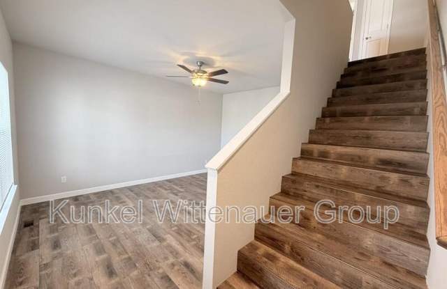 300-D PACIFIC DRIVE Gallery 3