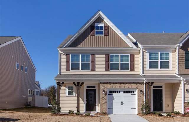 15012 Savannah Hall Drive - 15012 Savannah Hall Drive, Charlotte, NC 28273