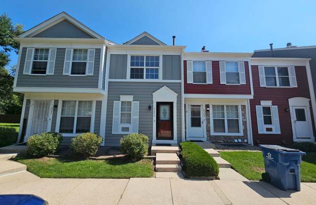 Quite 2 bed 3 bath home in 80916!!! photos photos