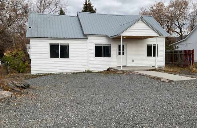 547 E. Hickory Street, Union, Oregon 97883 - 547 East Hickory Street, Union, OR 97883