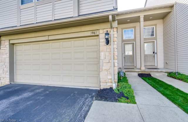 3963 Gardiner Run photos photos