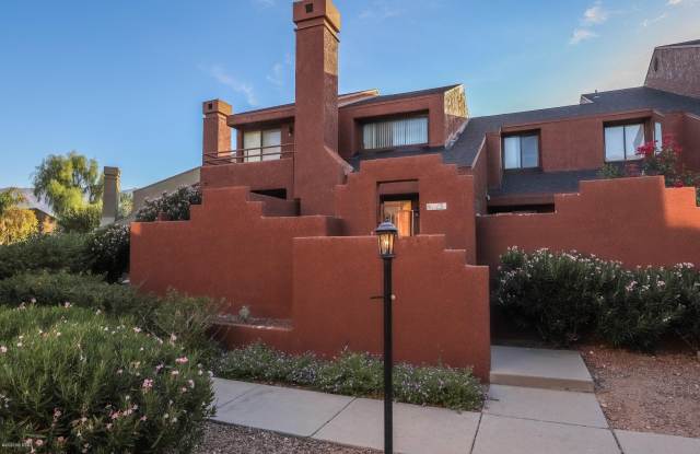 4021 N Weimer Place Gallery 1