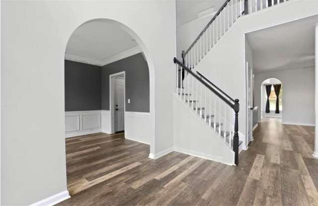 3520 Mystic Drive Gallery 3