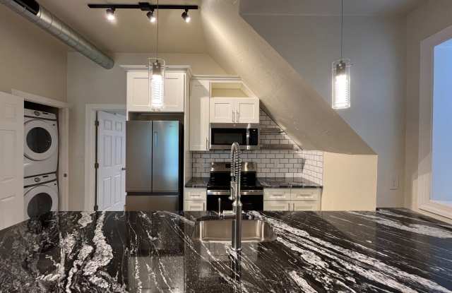 139 S Fairmount St #302 photos photos