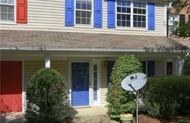 214 Castle Creek Drive Gallery 2