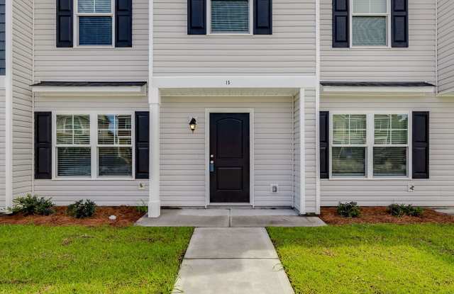Spacious & Affordable Townhome Close to Pooler! Gallery 4