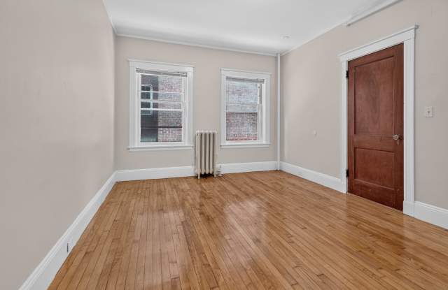5 Linnaean St., 7 Gallery 1