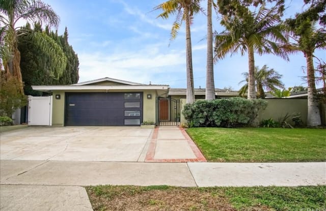 2917 Royal Palm Drive - 2917 Royal Palm Drive, Costa Mesa, CA 92626