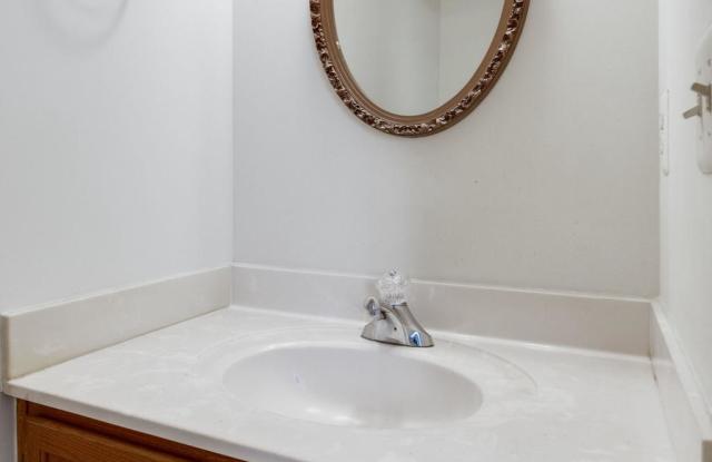 5837 NORHAM DRIVE Gallery 4