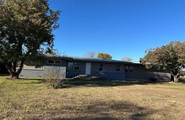 107 W Denison Drive - 107 Denison Drive, Robinson, TX 76706