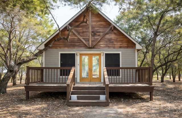 NEW ON MARKET !! photos photos