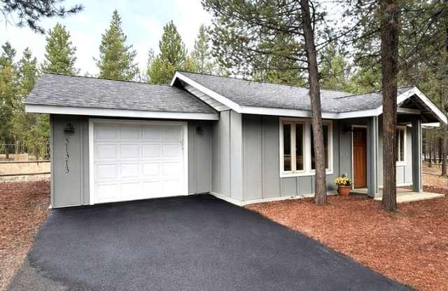 Like new one bedroom home on almost an acre! A must see! photos photos