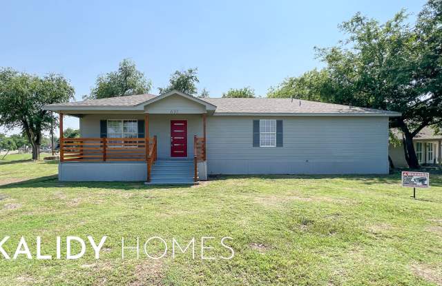 601 W Caddo St photos photos
