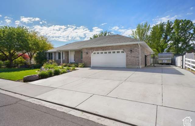 1000 E 1330 S Gallery 2