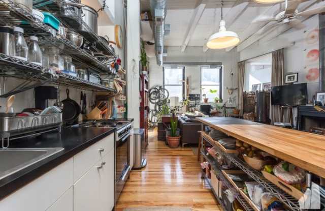 3312 North Ravenswood Avenue Gallery 2