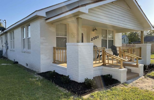 2501 GADSDEN ST - 2501 West Gadsden Street, Pensacola, FL 32505