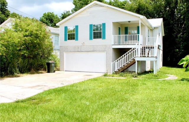 230 Georgia Street - 230 Georgia St, St. Simons, GA 31522