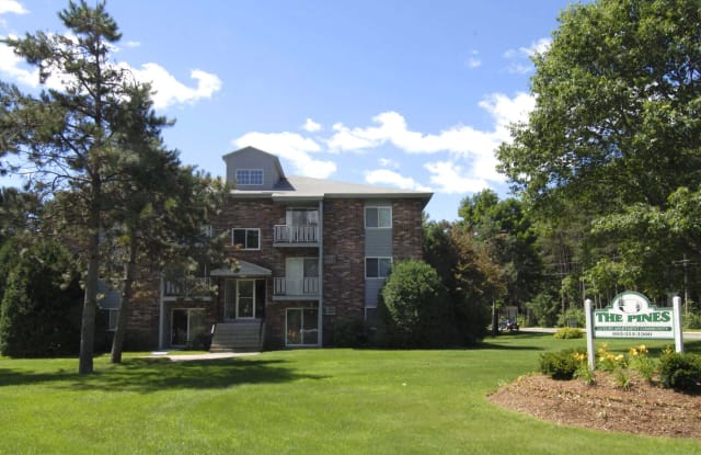 The Pines Apartments photos photos