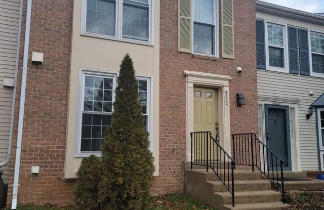 4322 GINGHAM COURT - 4322 Gingham Court, Rose Hill, VA 22310