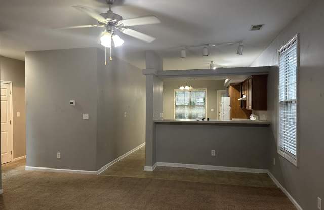 3845 Pinecrest Way Gallery 3
