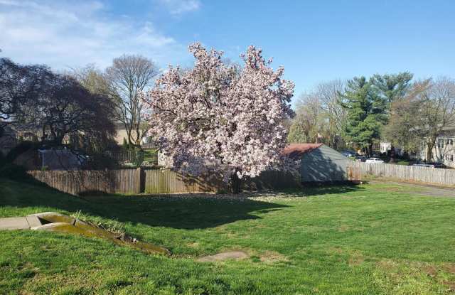 1220 BUTLER PIKE #UNIT 2 Gallery 4