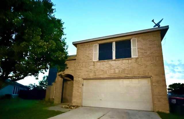 1634 Red Oak Trail photos photos
